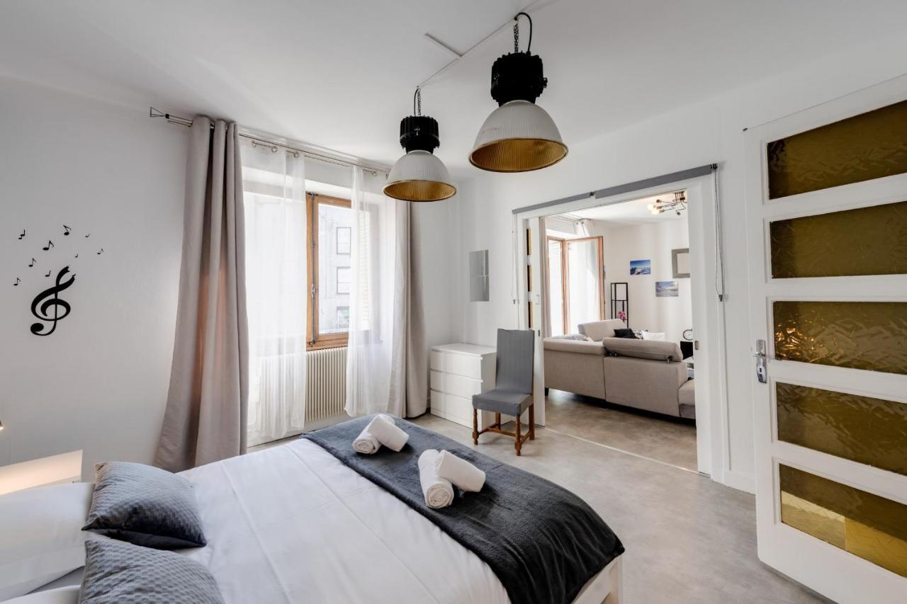 Les Capucins - 3 Bedroom Apartment Near The City Annecy Luaran gambar